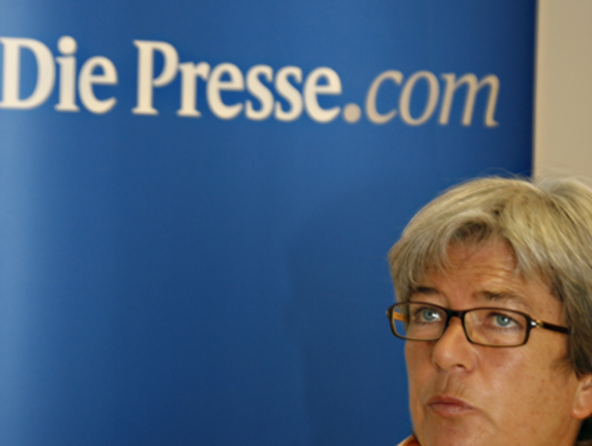 Auf die Frage von willie.wortel nach einem Musikstück, dass die Anliegen der Liberalen am besten charakterisiert, verwies die LIF-Spitzenkandidatin auf den 80er-Jahre Klassiker "We are the world".