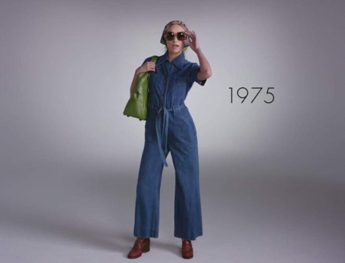 In den wilden 70er-Jahren probierte man sich aus, die Hippie-Bewegung prägte die Mode.