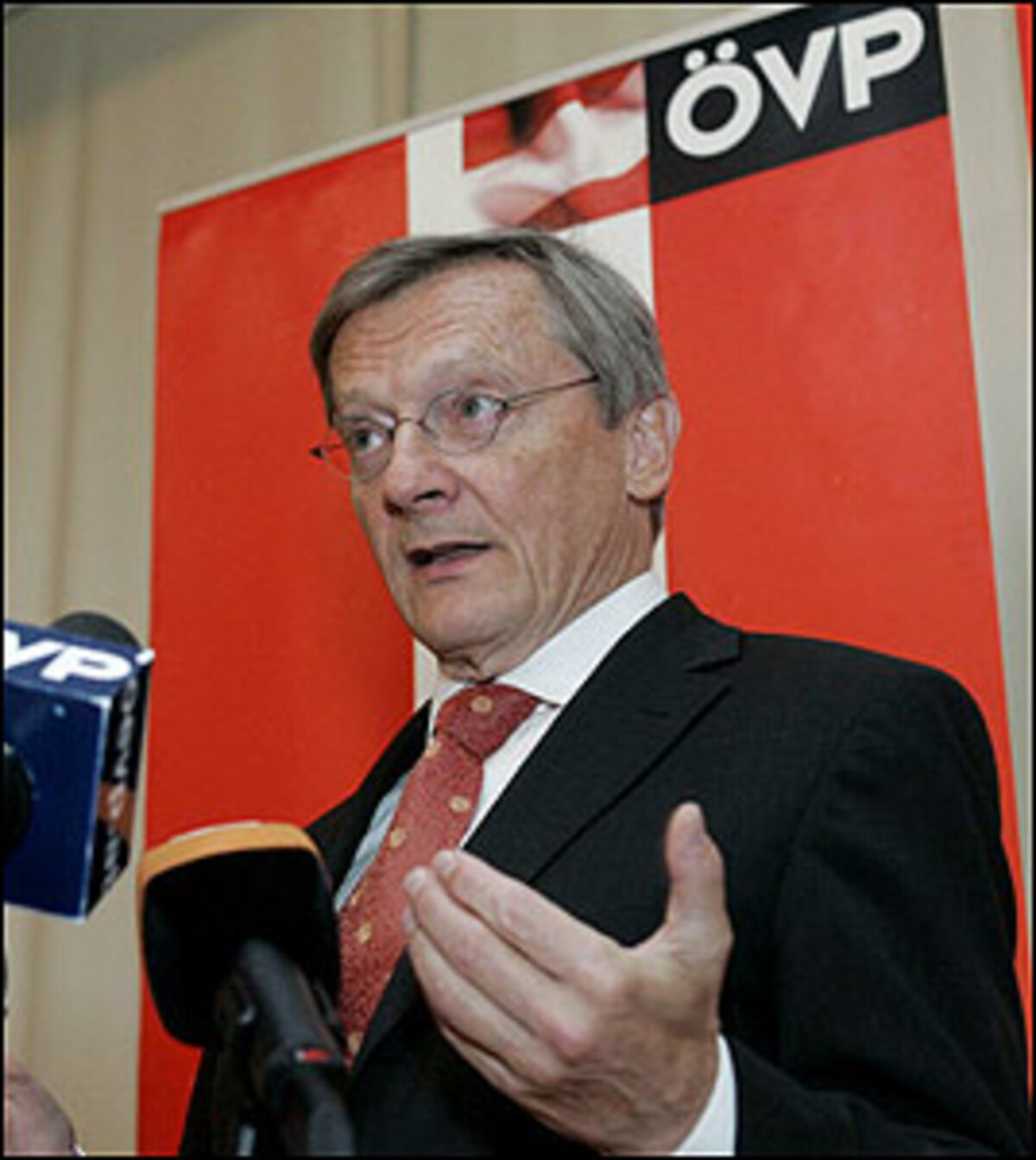 "Jetzt ist die Zeit der Substanz da." Ob Bundeskanzler Schüssel damit recht hat, wird sich noch zeigen.