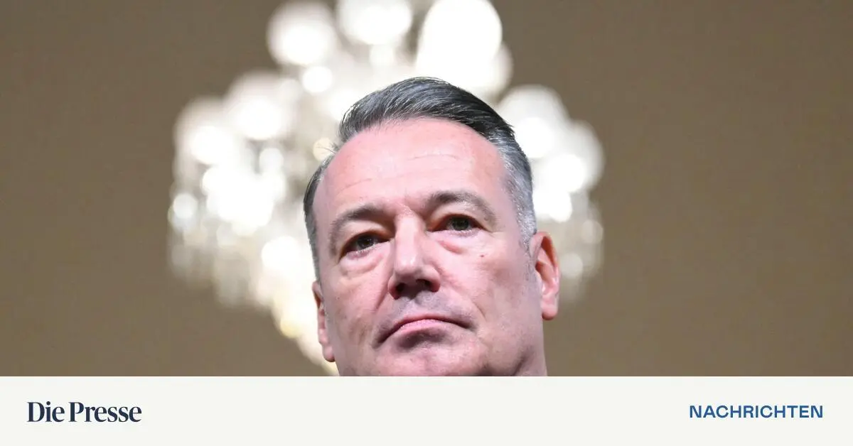 Interims-Chef-der-US-Einwanderungsbeh-rde-ICE-schmei-t-hin