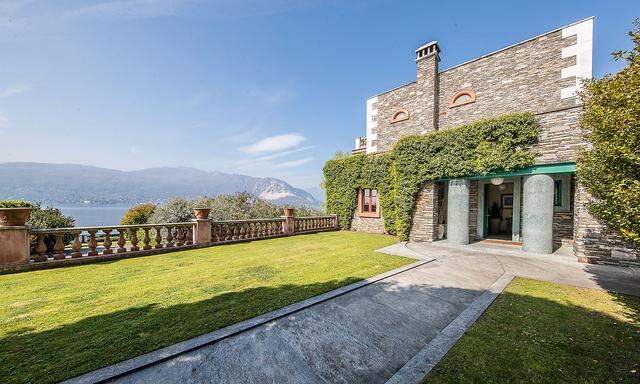 Die Villa Alessi in Verbania wurde 1989 nach den Plänen von Aldo Rossi gebaut.