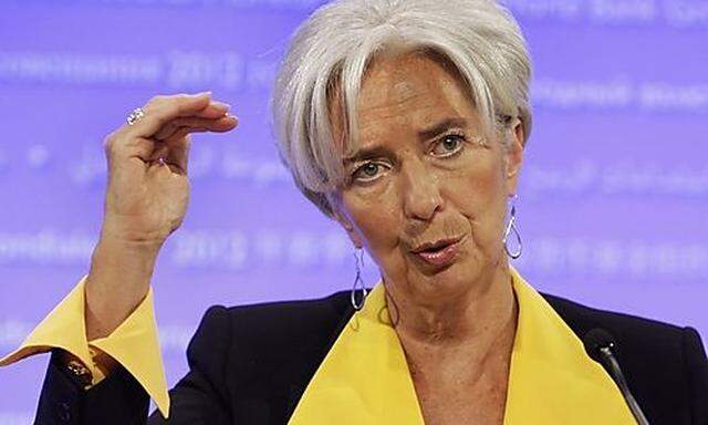 IMF Managing Director Christine Lagarde speaks at a news conference following the ACG meeting in Wash