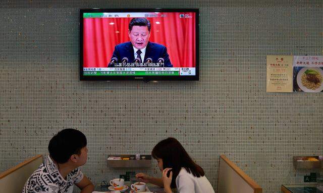Rede von Xi Jinping zum Lunch in Hongkong.  