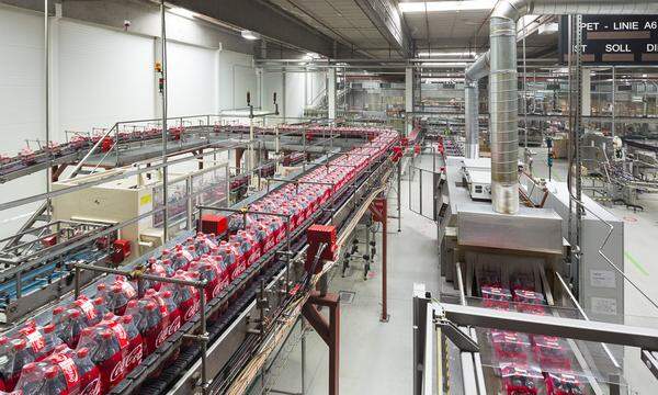 Der Getränkeabfüller Coca-Cola-Hellenic verlagerte seine Erfrischungsgetränke-Produktion im Jahr 2013 nach mehr als 55 Jahren vom 10. Wiener Gemeindebezirk nach Edelstal (Burgenland).