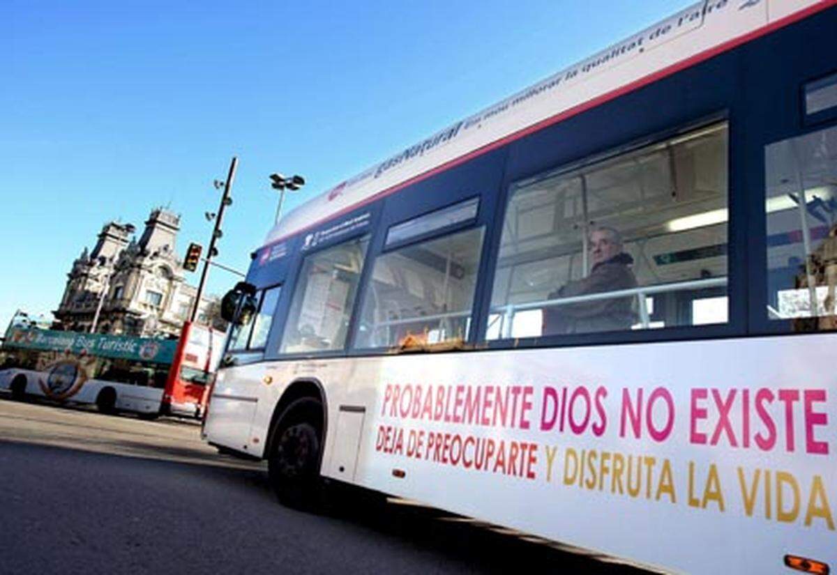 Spanische Variante: Die Kampagne der Atheisten in Barcelona gleicht der englischen nicht nur im Design, sondern auch im Wortlaut.