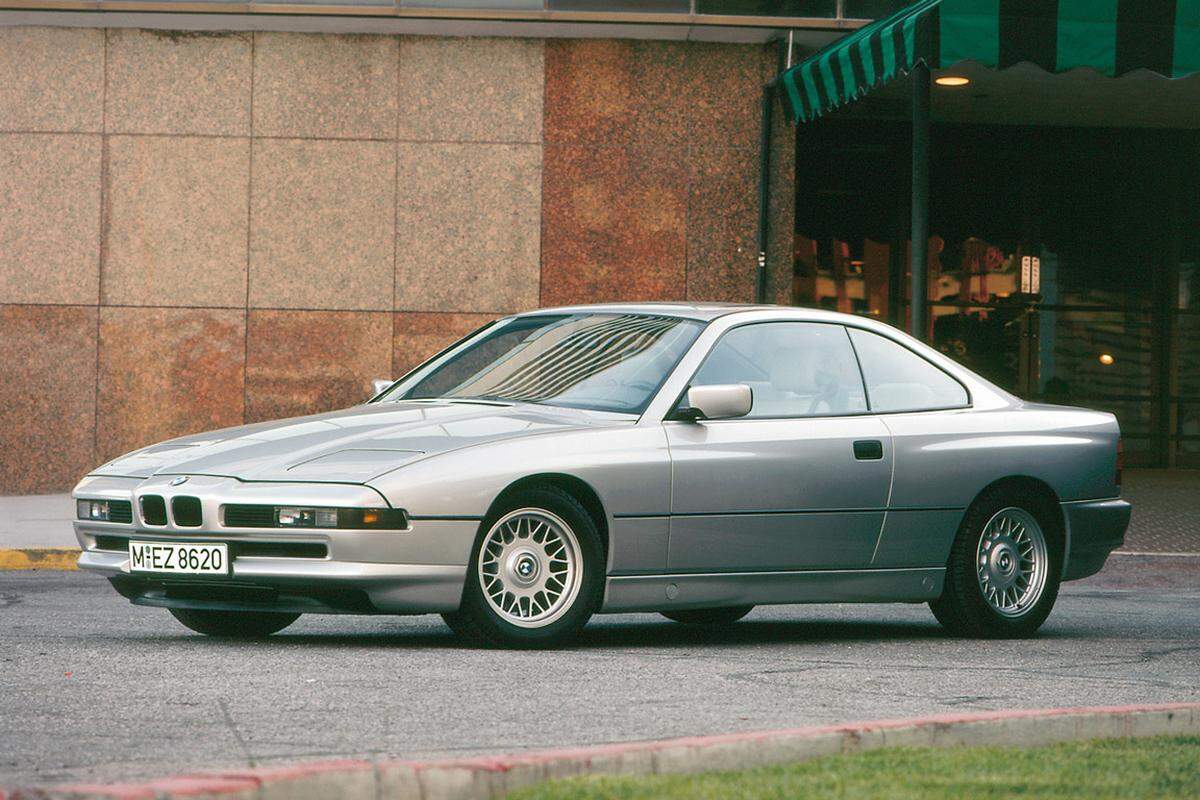 Mit dem 8er BMW setzt der Autohersteller seinen Baureihen 1989 die Krone auf.