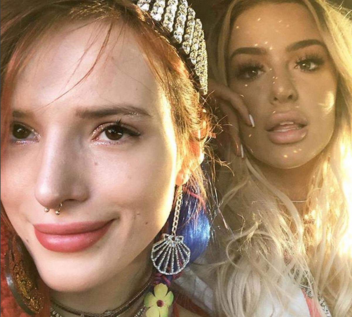 Mehr ist mehr. Schauspielerin Bella Thorne sparte nicht an Accessoires.