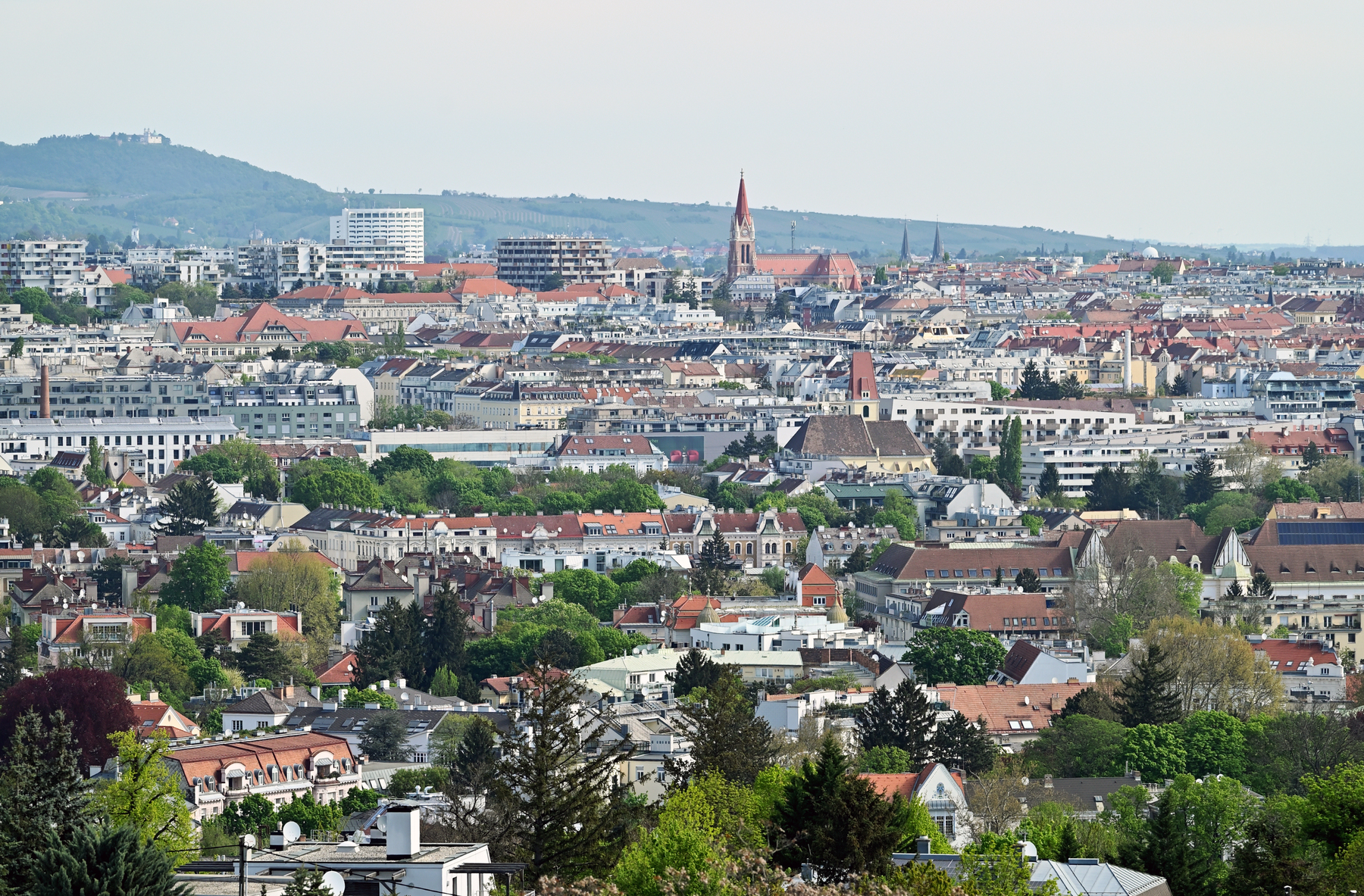 Wohnkosten: Junge und Ein-Eltern-Haushalte sind am stärksten