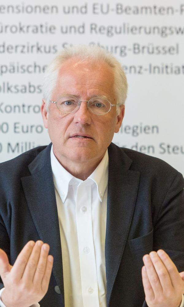 Vom Aufdecker zum Aufdecker. Die SPÖ zog 1999 mit dem Aufdeckerjournalisten Hans-Peter Martin in die Wahl. Der machte sich auch im EU-Parlament als Aufdecker einen Namen – und mit vielen Querelen, erst mit der SPÖ, dann mit der eigenen Liste.  
