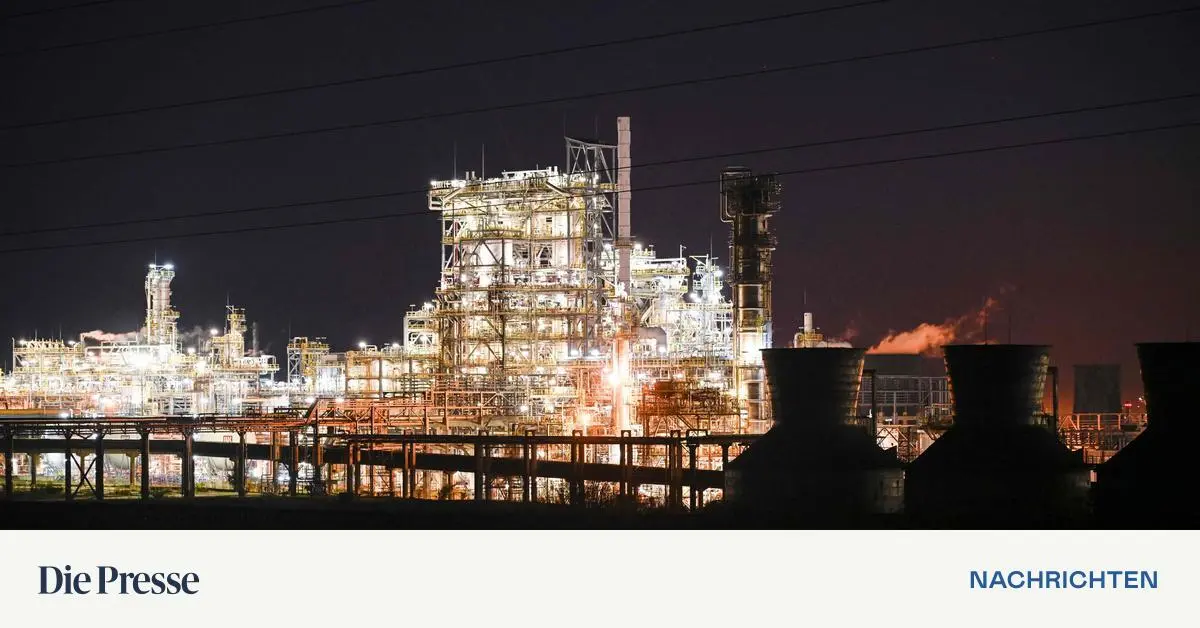 Die-EU-spielt-beim-Ausstieg-aus-russischem-l-auf-Zeit-premium-