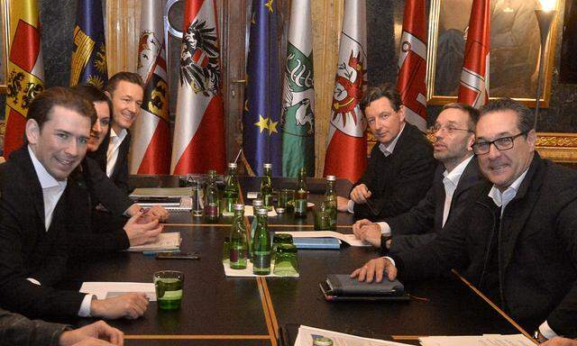 Die Steuerungsgruppe rund um Sebastian Kurz und Heinz-Christian Strache traf sich am Freitag.