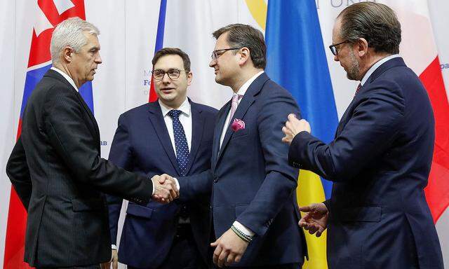 Das Außenminister-Quartett Kuleba, Libavsky, Korcok und Schallenberg besprachen die Lage in Kiew.