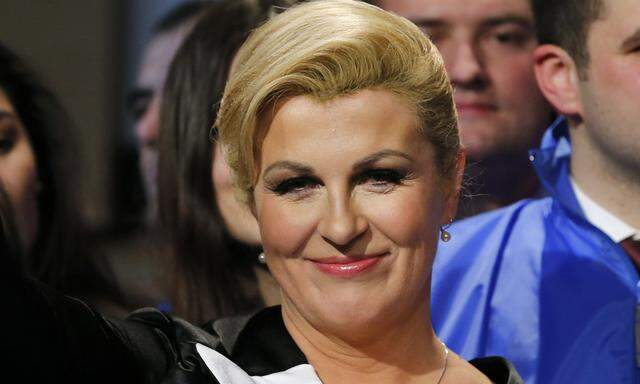 Kolinda Grabar-Kitarovic of the opposition HDZ celebrates her victory in Croatia´s presidential run-off election on the stage at her campaign headquarters in Zagreb