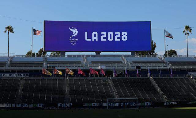 Los Angeles agreement to host 2028 Olympic Games