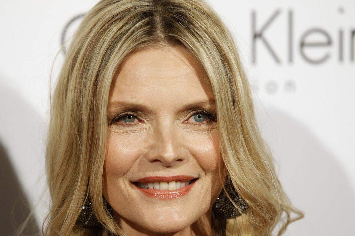 Michelle Pfeiffer holte sich zu ihrem leiblichen Sohn John Henry noch das Mädchen Claudia Rose hinzu.