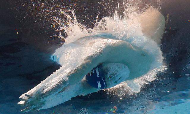 Swimming - Men's 400m Freestyle - Heats