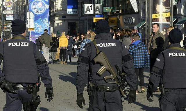 Terrorwarnung: 500 Polizisten für Wiener Silvesterpfad