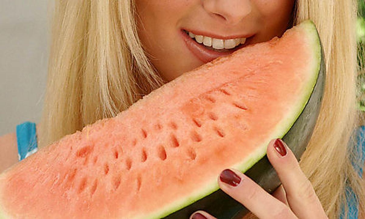 Kroatien: Polizist ließ sich mit Melone bestechen | DiePresse.com