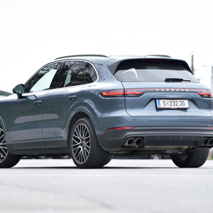 Vorn hat sich beim Cayenne wenig geändert, hinten dagegen viel. 