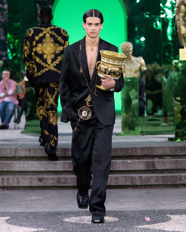 Laufsteg-Look von Versace.