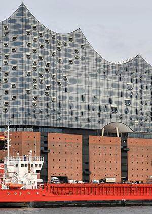 GERMANY-MUSIC-ARCHITECTURE-CONCERT-HALL-ELBPHILHARMONIE