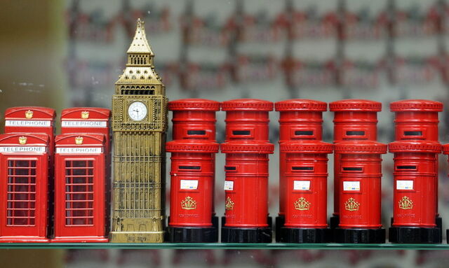 BRITAIN ECONOMY ROYAL MAIL SHARES