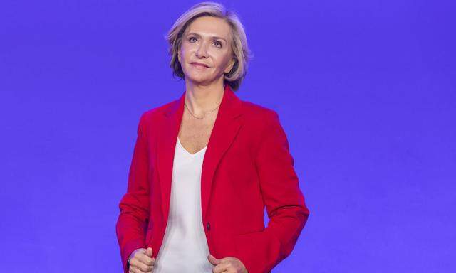 Will französische Staatspräsidentin werden: Valérie Pécresse (54). 