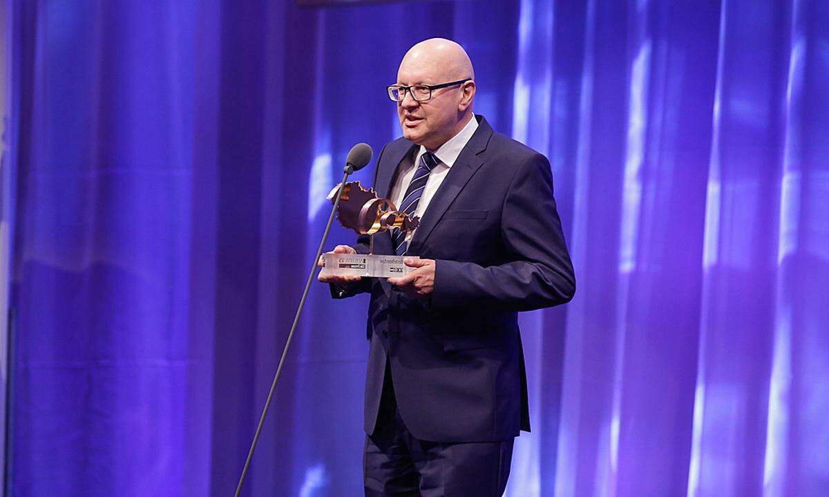Unter der Patronanz der Wirtschaftskammer Österreich wurde Andreas Weißenbacher (Best Water Technology) zum diesjährigen Sieger in der Kategorie Unternehmertum gekürt.