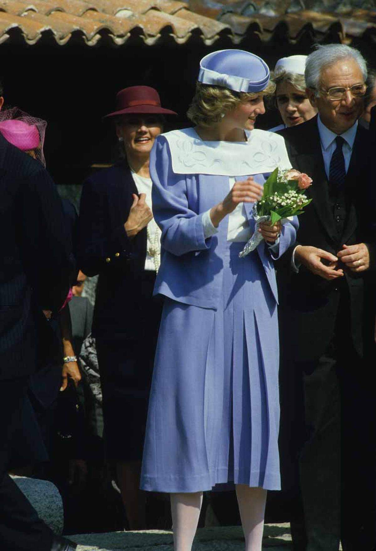 Adrett und romantisch verspielt kam Prinzessin Diana (hier 1985) zu Beginn ihres Leben in der Öffentlichkeit daher.  