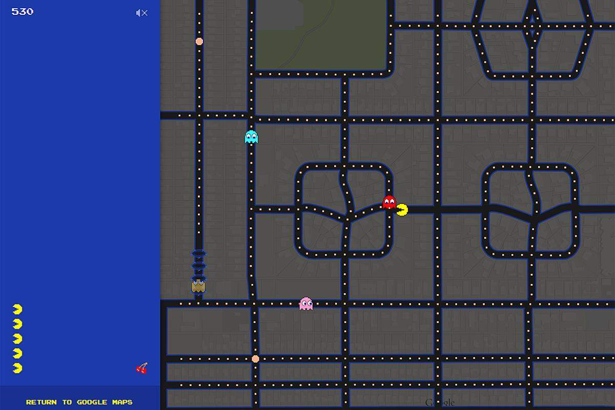 Wer heute auf Google Maps nach einer Straße sucht, findet sich mit einem Mausklick in der Retro-Welt des Klassikers "Pac-Man" wieder. Auch dieser Gag ist gelungen.