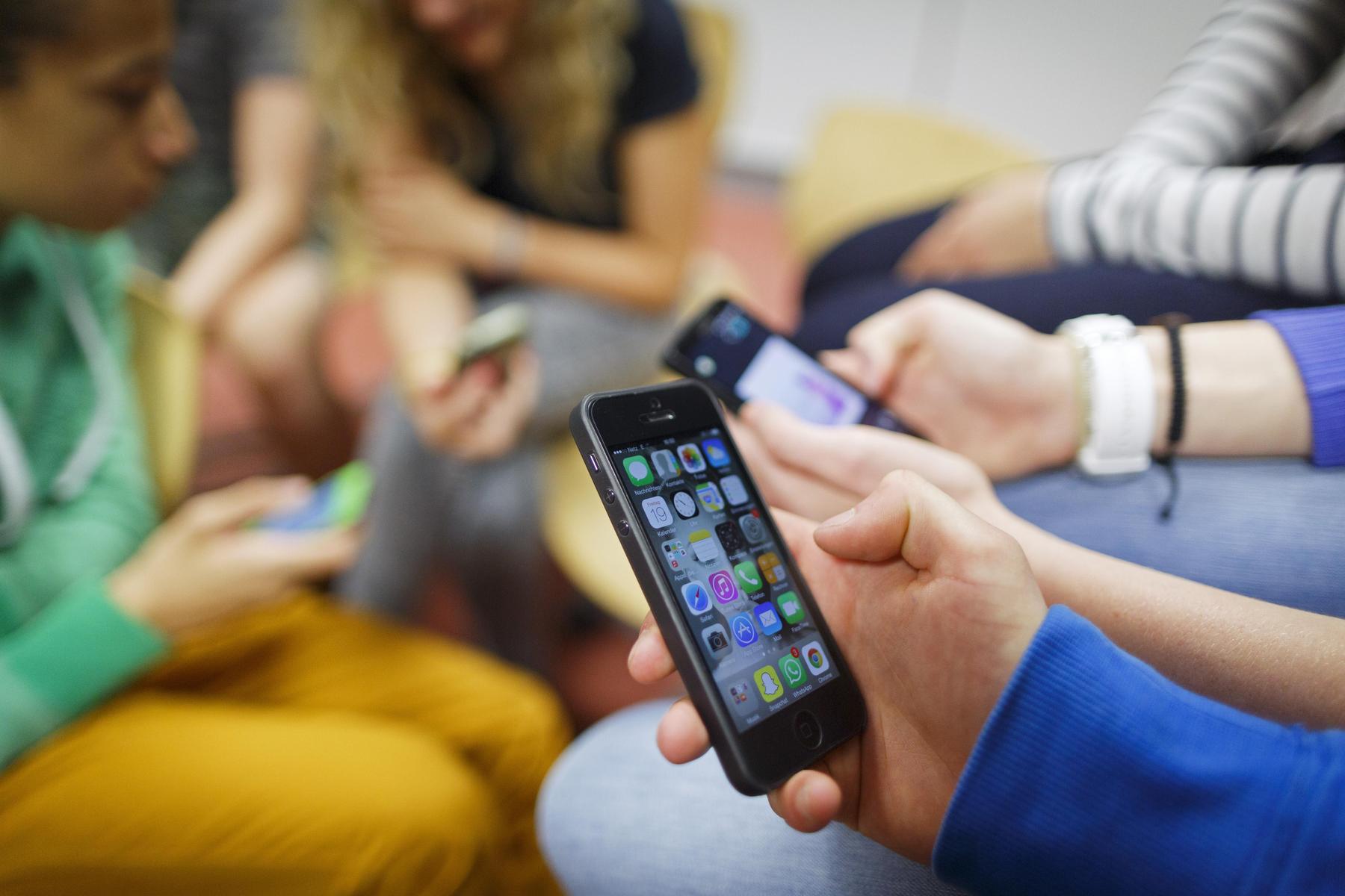 Italy wants to ban fully for cell phones in all schools from September – Diepresse.com