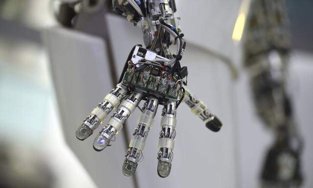Diese Hand stammt aus dem Robotics Innovation Center 