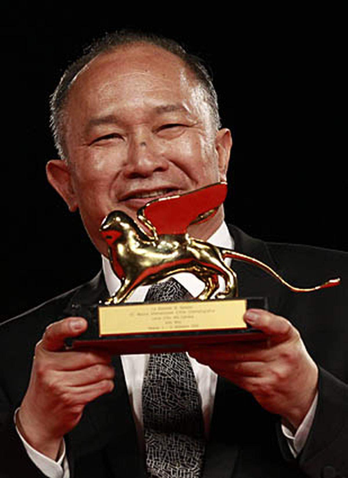 John Woo ist bei den Filmfestspielen in Venedig für sein Lebenswerk ausgezeichnet worden. Er drehte Filme wie "Hard Boiled ", "Broken Arrow" und "Mission Impossible 2".