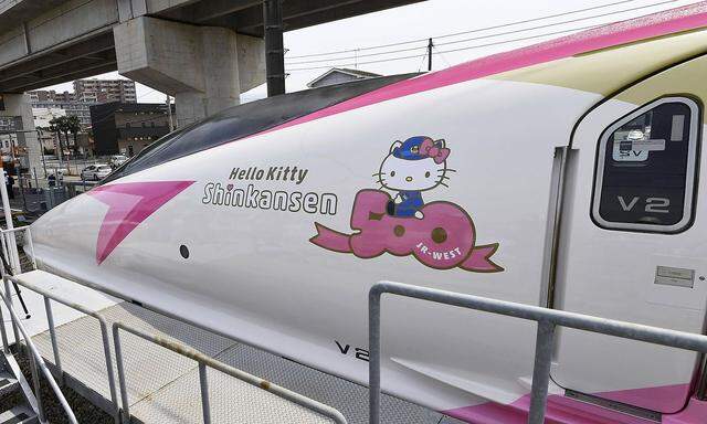 Der Hello-Kitty-Hochgeschwindigkeitszug