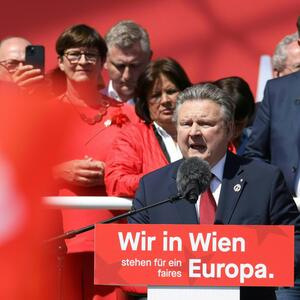  Bürgermeister Michael Ludwig und SPÖ-Chef Andreas Babler (SPÖ) 