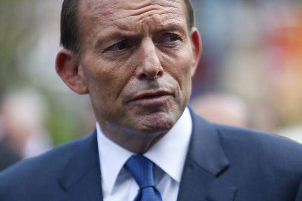 Der australische Premier Tony Abbott hat im vergangenen Jahr eingestanden, dass er seine Kindern früher gelegentlich geschlagen hat - und verteidigt das als ganz normal: "Politische Korrektheit" werde manchmal zu extrem betrieben, sagte Abbott.