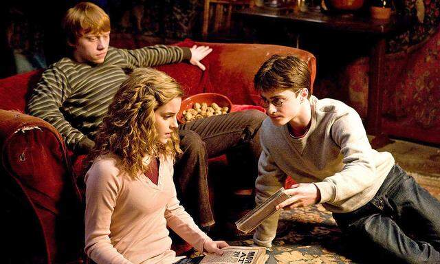Publicity photograph of scene from  ´Harry Potter and The Half-Blood Prince´