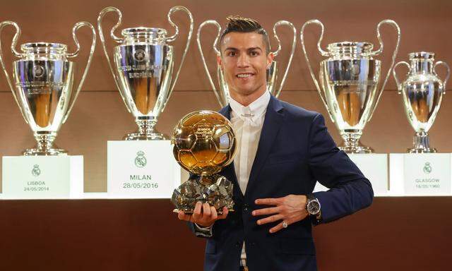Ballon d'Or Nummer vier: Für Cristiano Ronaldo könnte es eigentlich nicht besser laufen, wären da nicht diese Steuerenthüllungen.