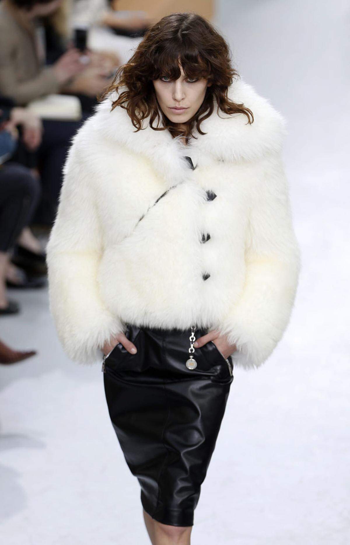 Der Eisbären-Chic ist bei Louis Vuitton vorherrschend ...