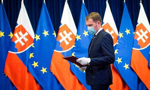 SLOVAKIA-POLITICS-GOVERNMENT-HEALTH-VIRUS