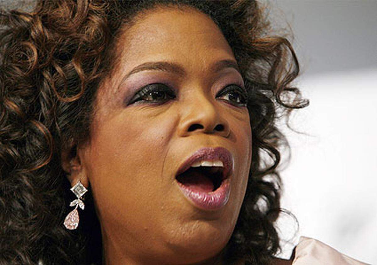Das Unternehmen Harpo produziert vor allem Eines: Oprah Winfrey. Die heute 52-jährige Winfrey hat das Medienunternehmen 1986 gegründet, ist heute Vorsitzende und sie rangiert als achtmächtigste Geschäftsfrau.