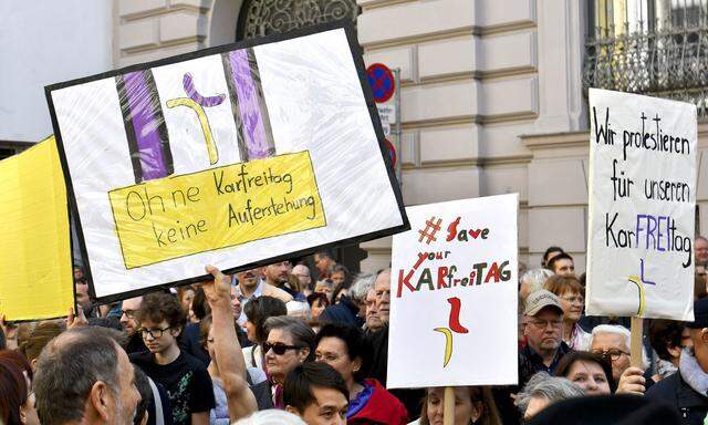 Proteste gegen die Streichung des Karfreitags als Feiertag