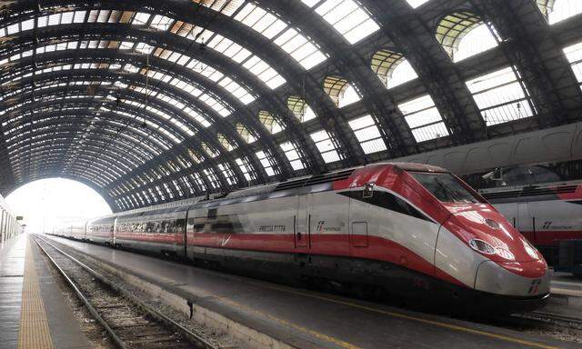 Die italienische Staatsbahn FS sieht Potential in der Hochgeschwindigkeitsverbindung zwischen Brüssel und Amsterdam. Oft fehlt aber die passende Infrastruktur und die internationale Vernetzung.
