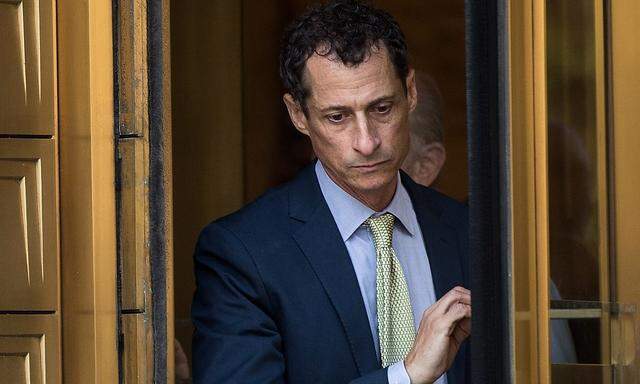 US-FORMER-REP.-ANTHONY-WEINER-SENTENCED-FOR-SEXTING-WITH-MINOR