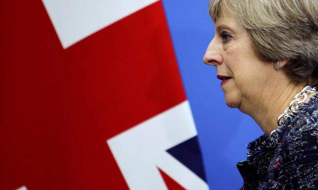 Großbritanniens Premierministerin, Theresa May, sprach sich gegen Zuwanderungsschranken nach australischem Vorbild aus.