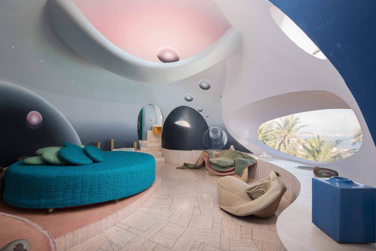 Wie im James-Bond-Film: Schlafzimmer im Bubble House an der Côte d'Azur.