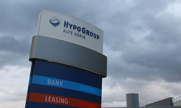 THEMENBILD: HYPO ALPE ADRIA BANK