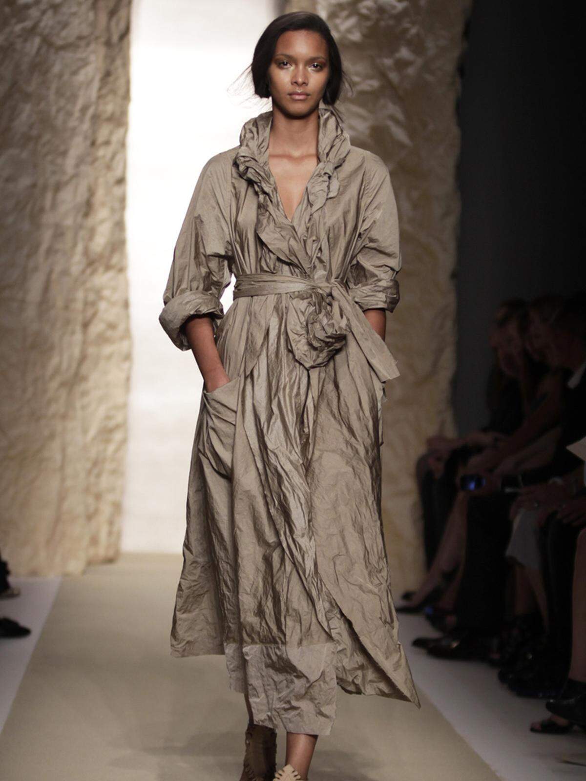 Donna Karan: New York Fashion Week SS11