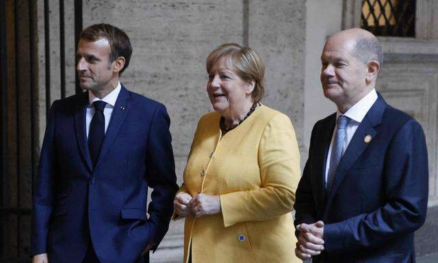 Merkel und Scholz treffen Frankreichs Präsidenten Macron