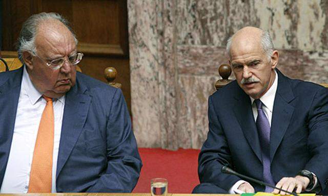 Vizepremier Pangalos (l.) und Regierungschef Papandreou